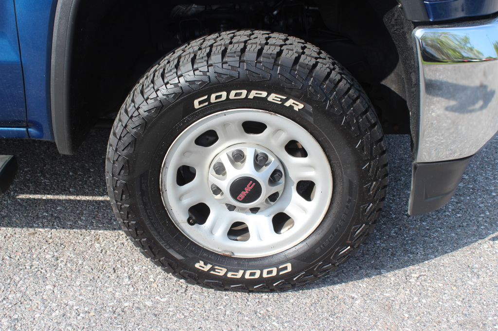 2017 GMC Sierra Image 25