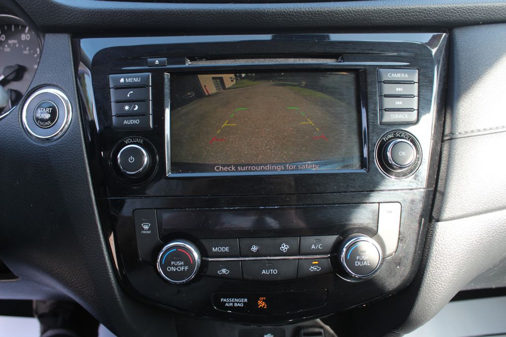 2020 Nissan Rogue Image 21