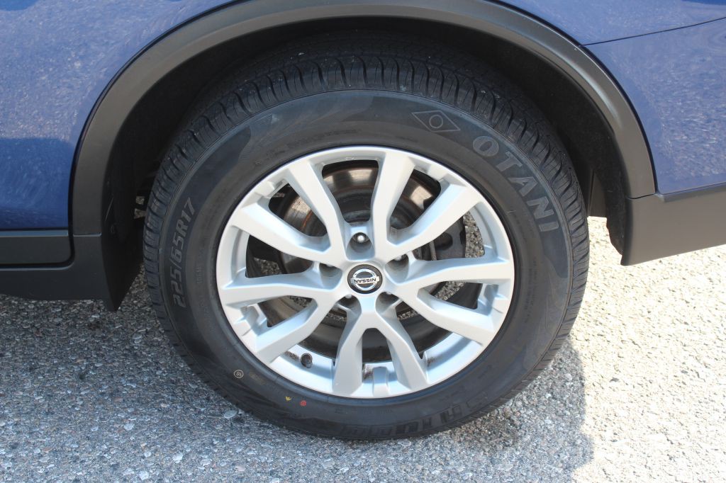 2020 Nissan Rogue Image 28