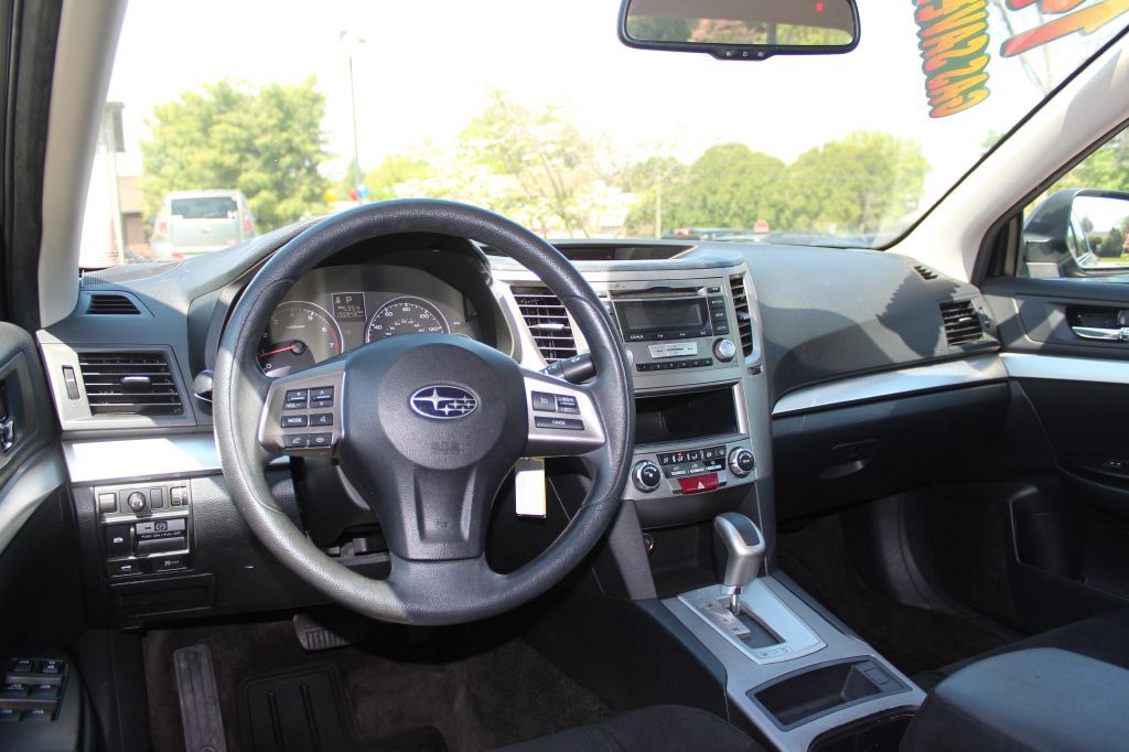 2014 Subaru Legacy Image 19