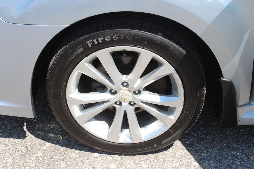 2014 Subaru Legacy Image 24