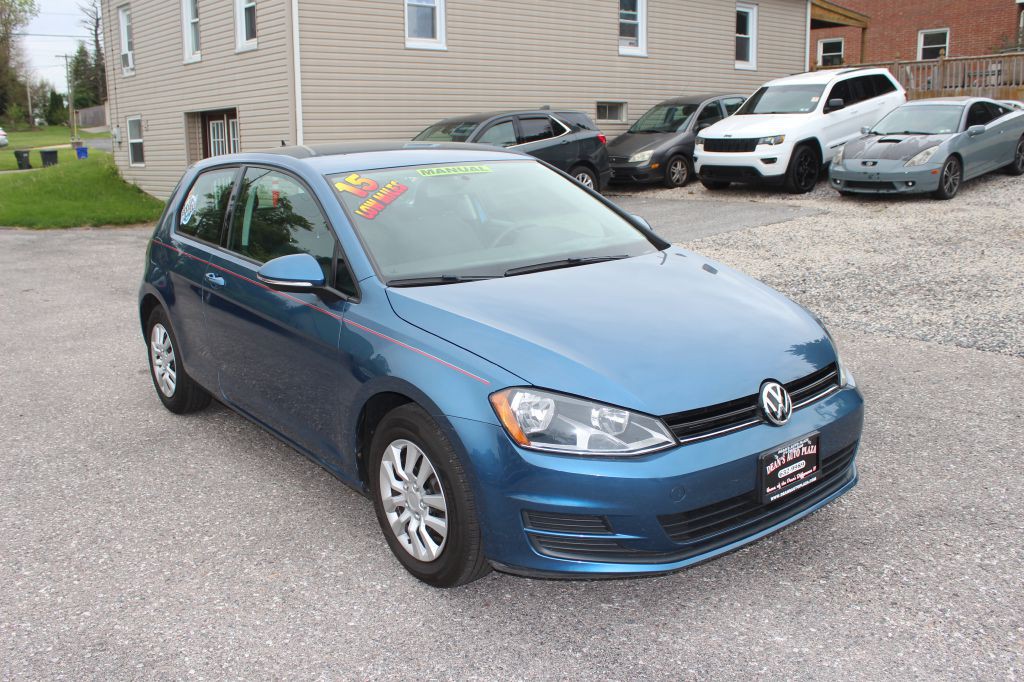 2015 Volkswagen Golf Image 3