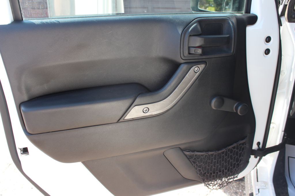 2016 Jeep Wrangler Unlimited Image 10