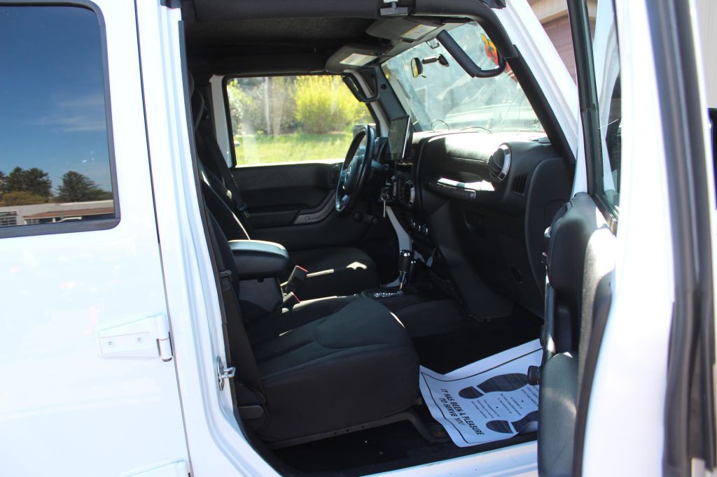 2016 Jeep Wrangler Unlimited Image 16