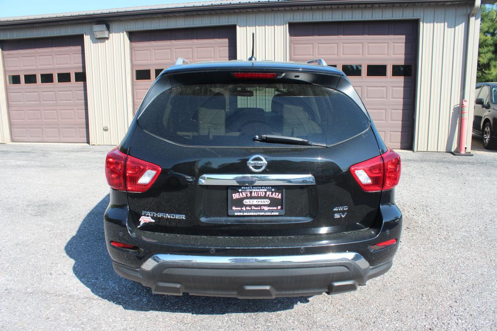 2017 Nissan Pathfinder Image 6