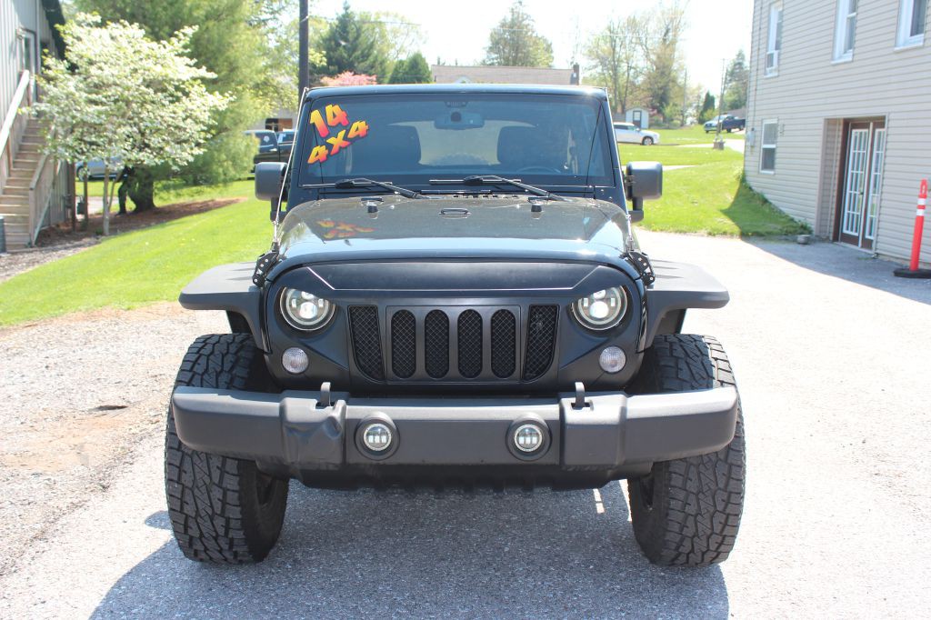 2014 Jeep Wrangler Unlimited Image 2