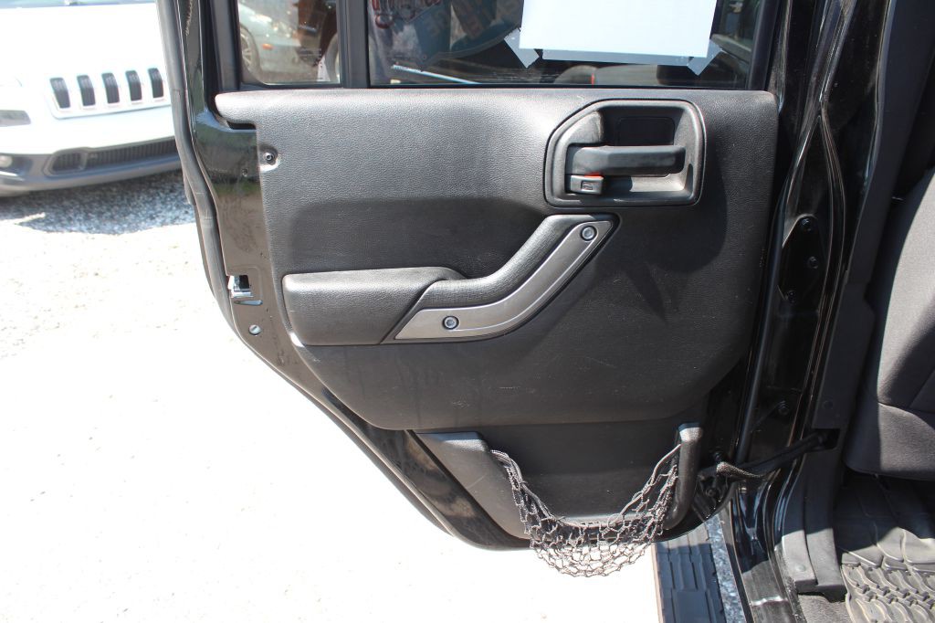 2014 Jeep Wrangler Unlimited Image 12
