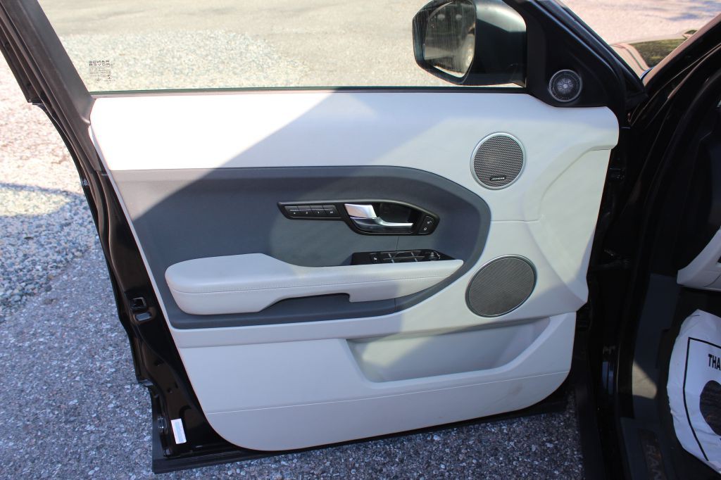 2014 Land Rover Range Rover Evoque Image 10