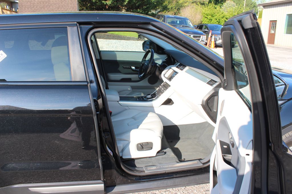 2014 Land Rover Range Rover Evoque Image 16
