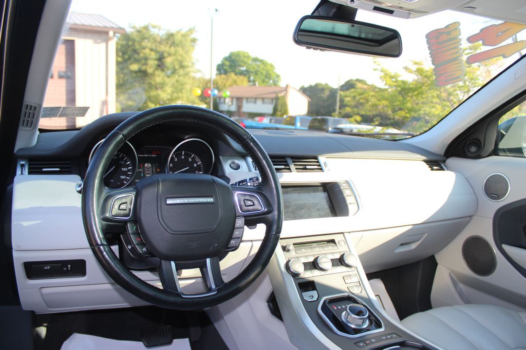 2014 Land Rover Range Rover Evoque Image 19