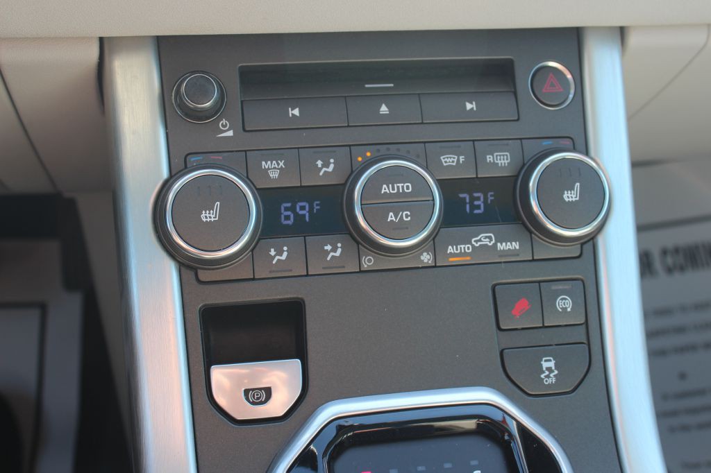 2014 Land Rover Range Rover Evoque Image 23