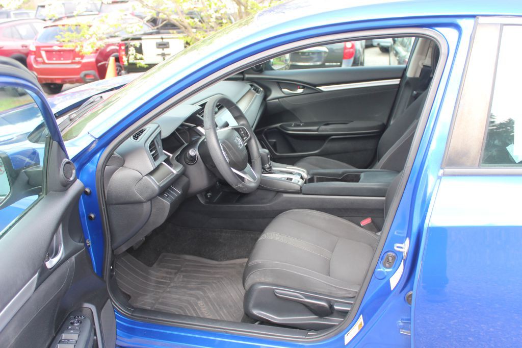 2016 Honda Civic Image 9