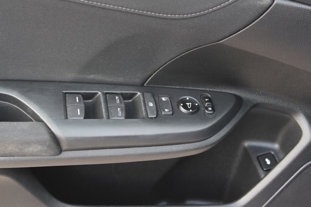 2016 Honda Civic Image 11