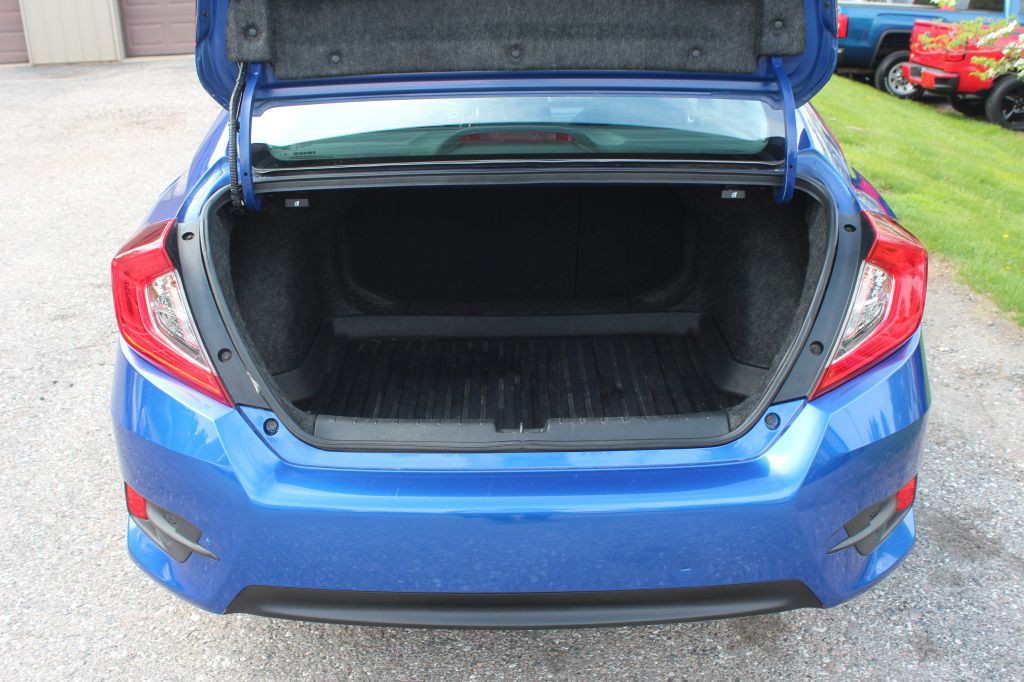2016 Honda Civic Image 14
