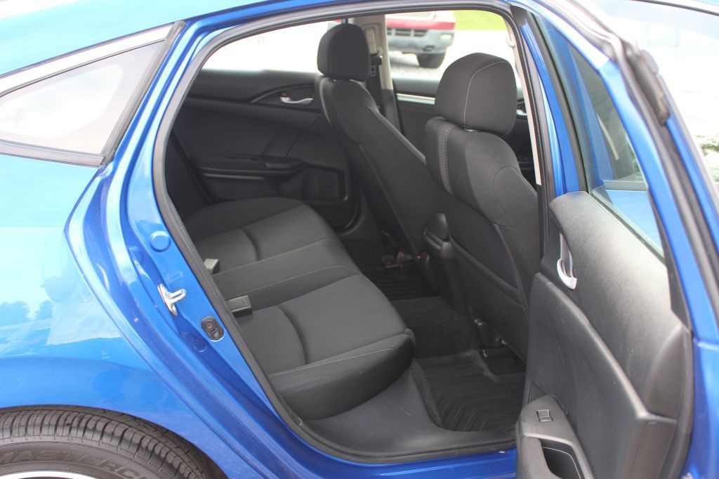 2016 Honda Civic Image 15