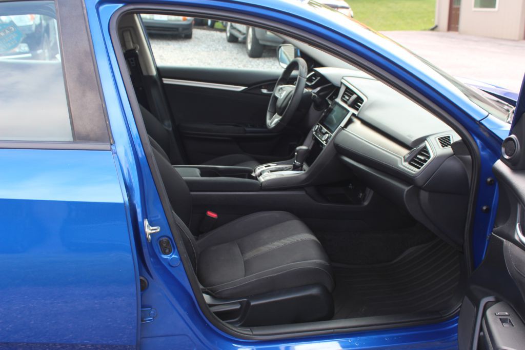 2016 Honda Civic Image 17