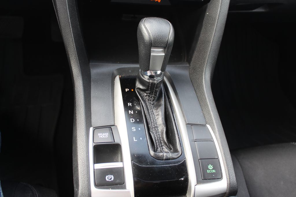 2016 Honda Civic Image 24