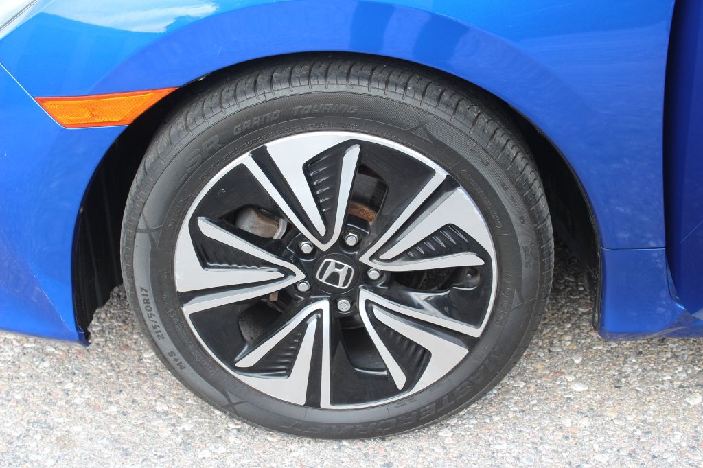 2016 Honda Civic Image 25