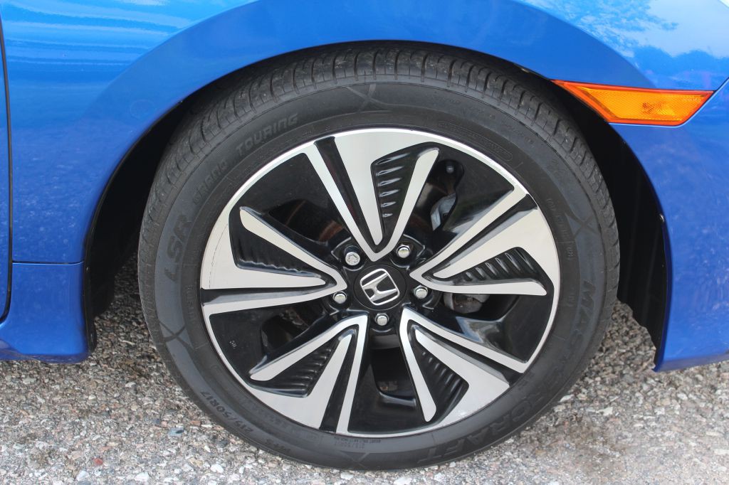 2016 Honda Civic Image 26