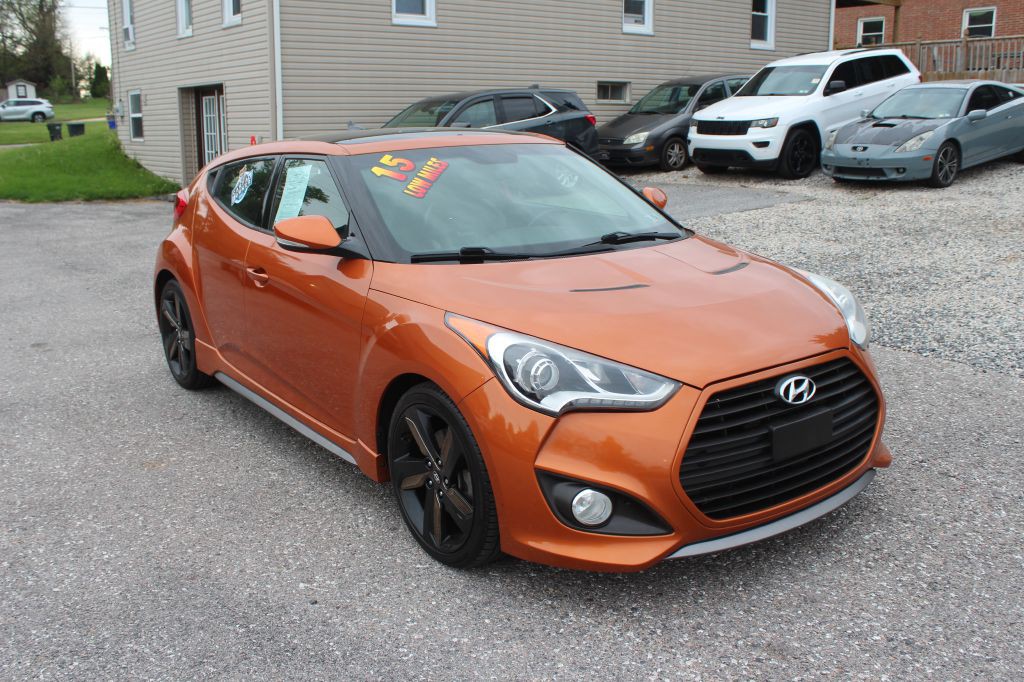2015 Hyundai Veloster Image 3