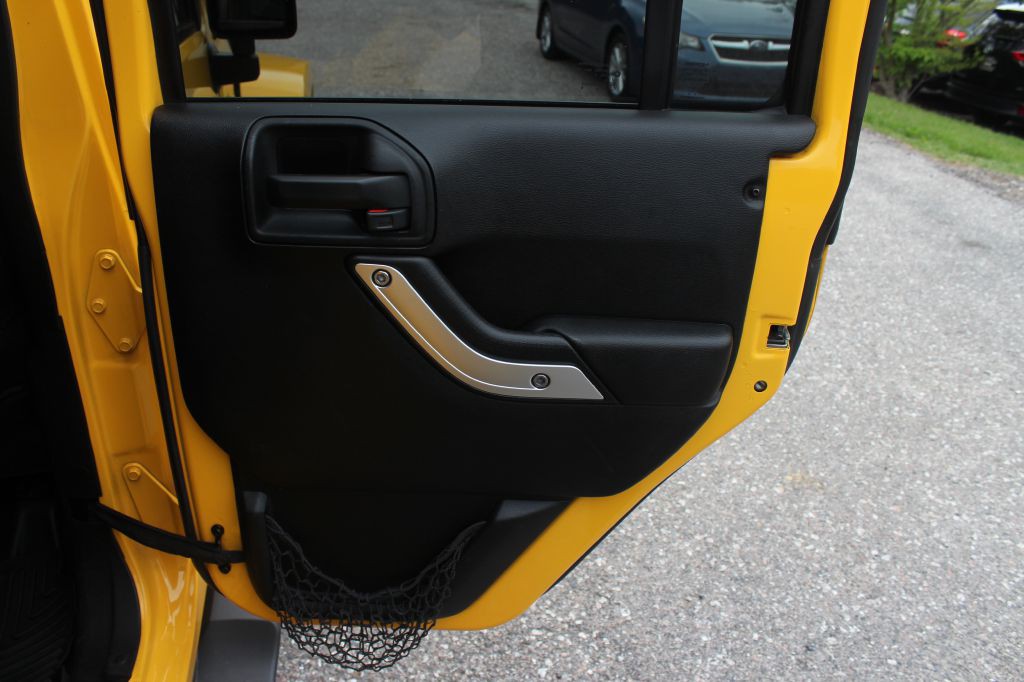 2015 Jeep Wrangler Unlimited Image 15
