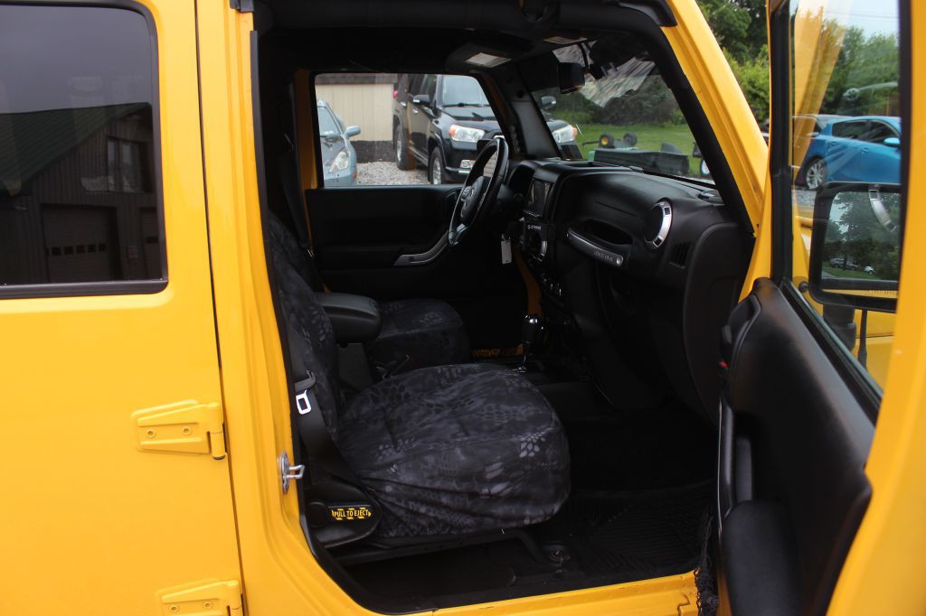 2015 Jeep Wrangler Unlimited Image 16