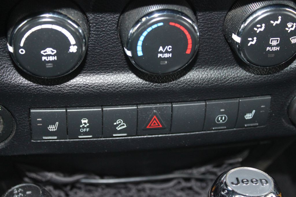 2015 Jeep Wrangler Unlimited Image 22