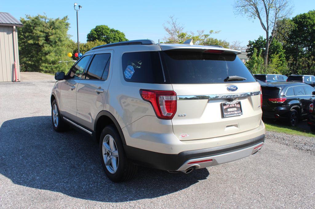 2017 Ford Explorer Image 7