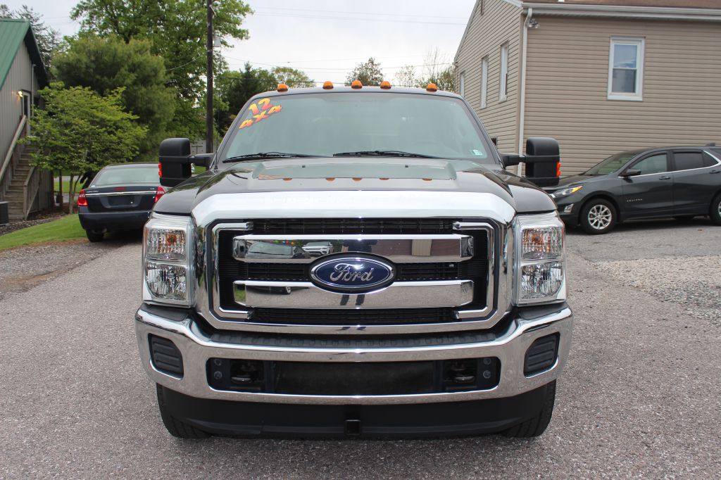 2012 Ford F-250 Image 2