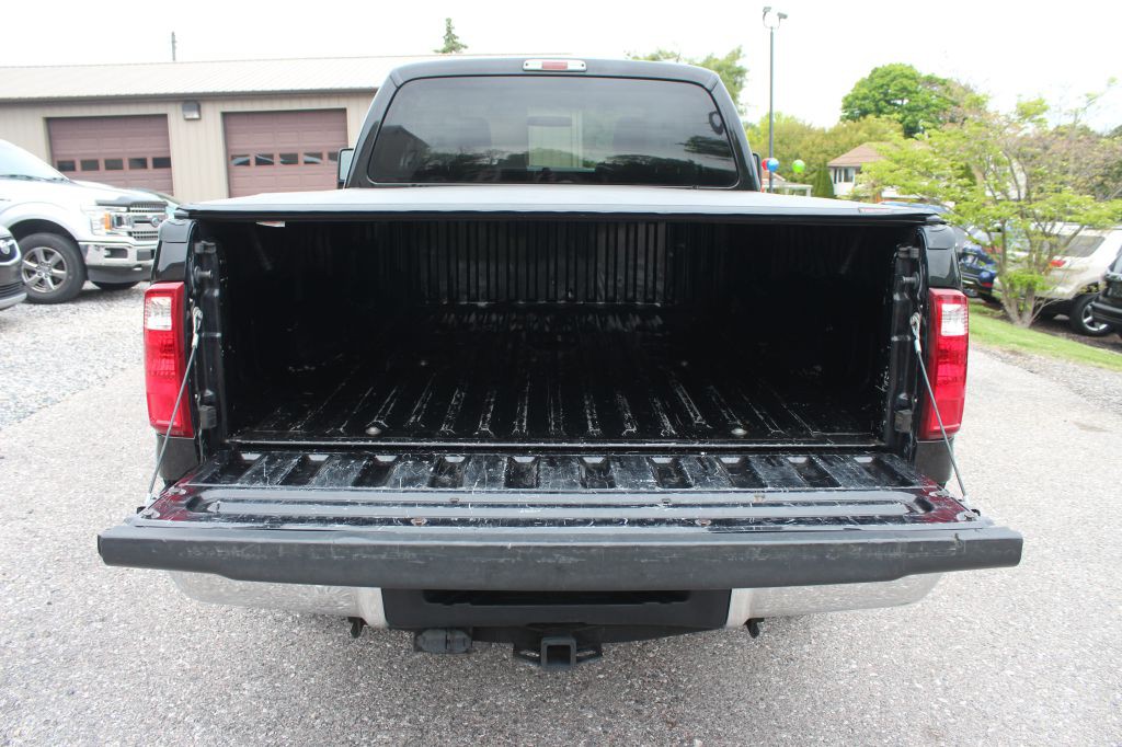 2012 Ford F-250 Image 12
