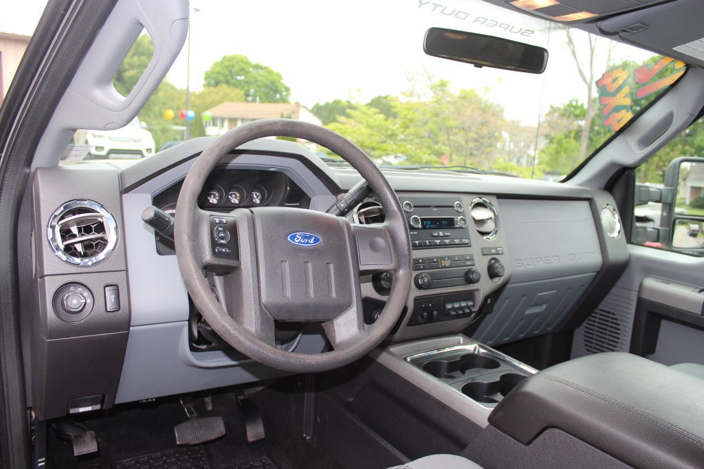 2012 Ford F-250 Image 16