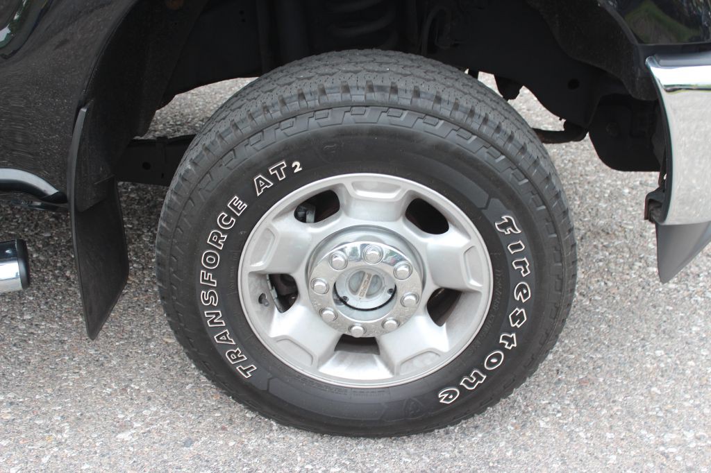 2012 Ford F-250 Image 22