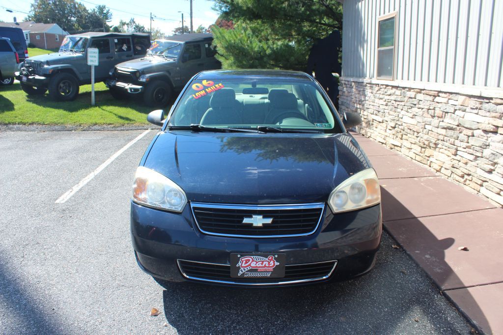2006 Chevrolet Malibu Image 2
