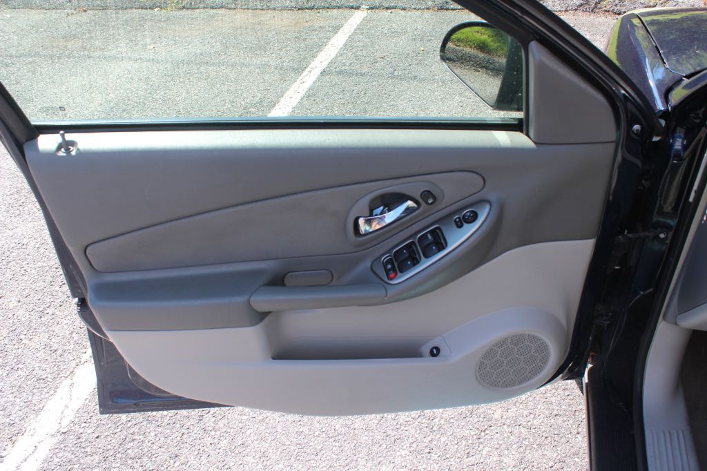 2006 Chevrolet Malibu Image 10