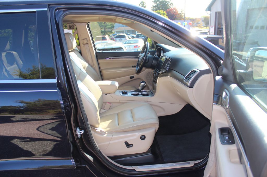2019 Jeep Grand Cherokee Image 16