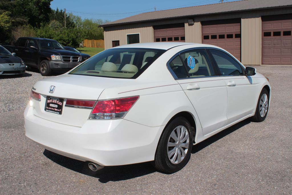 2011 Honda Accord Image 5
