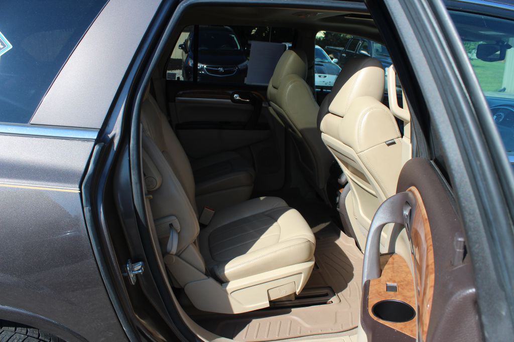 2011 Buick Enclave Image 15