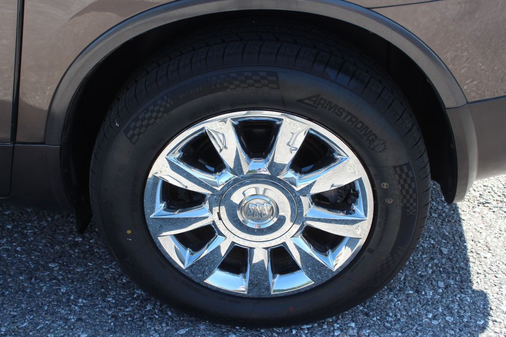 2011 Buick Enclave Image 28
