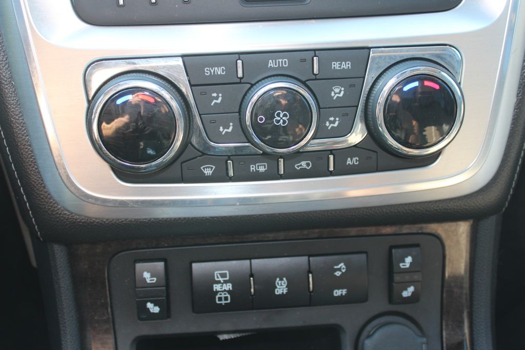 2014 GMC Acadia Image 24