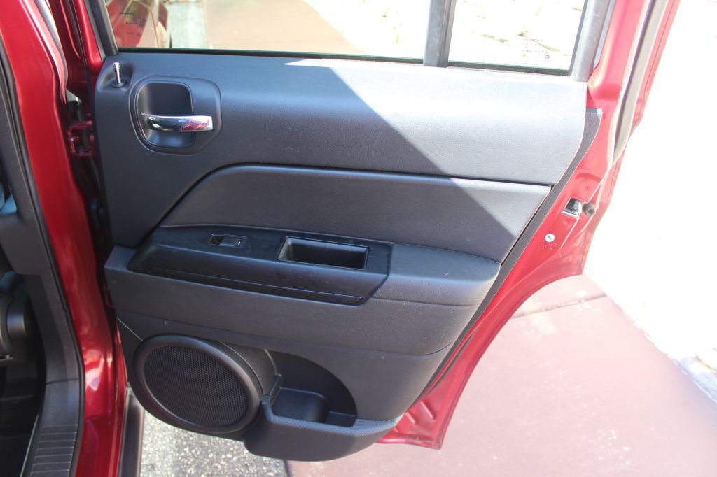 2016 Jeep Patriot Image 15