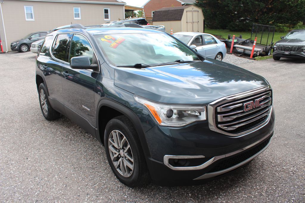 2019 GMC Acadia Image 3