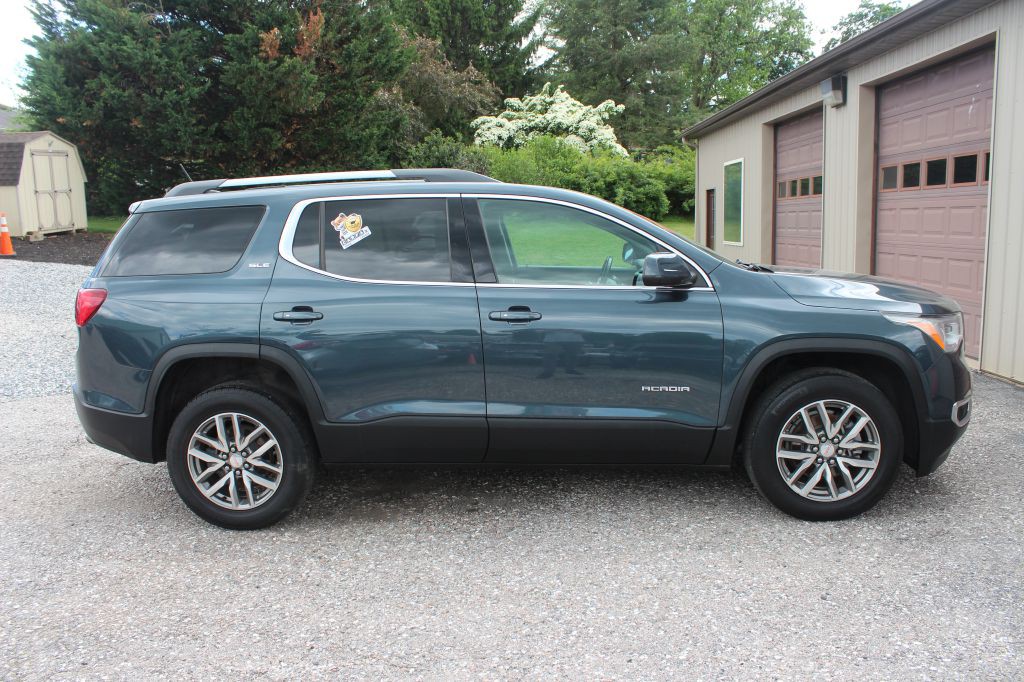 2019 GMC Acadia Image 4