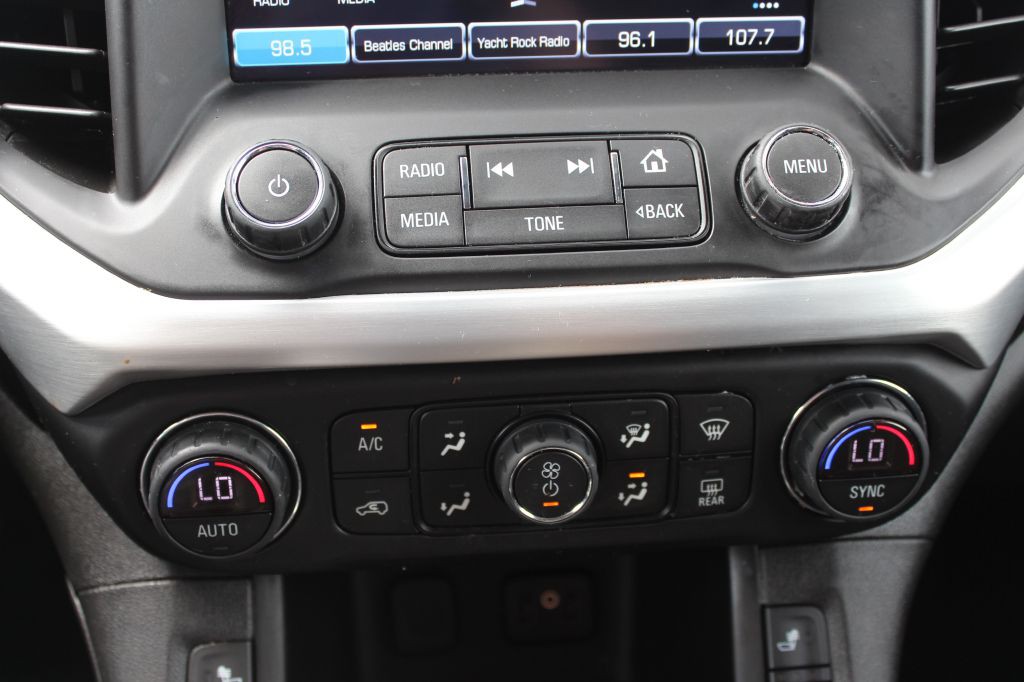 2019 GMC Acadia Image 21