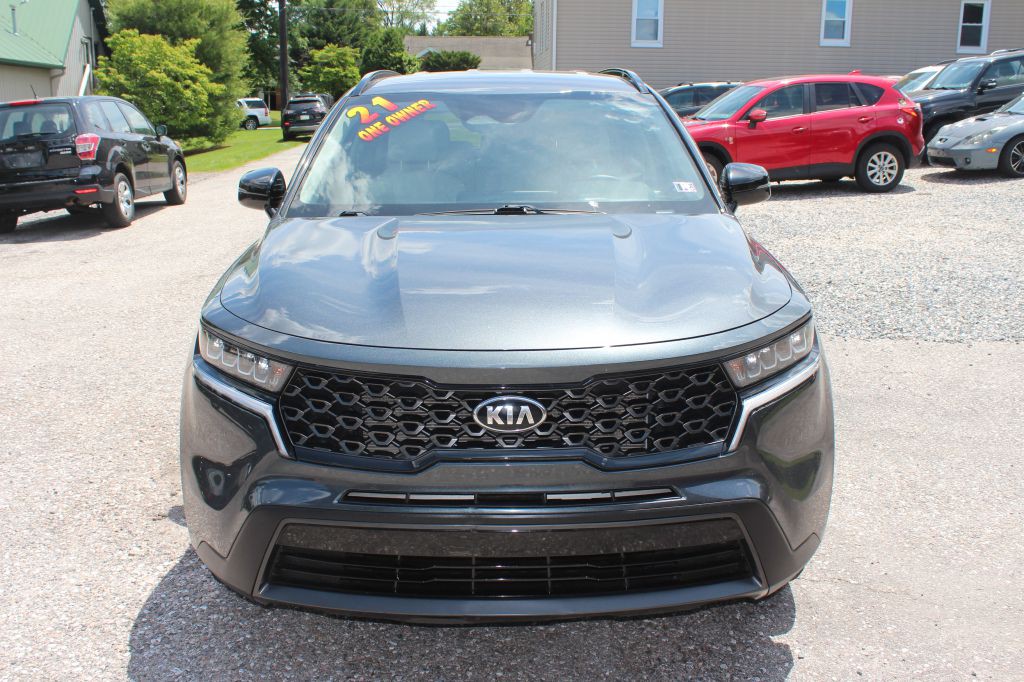 2021 Kia Sorento Image 2
