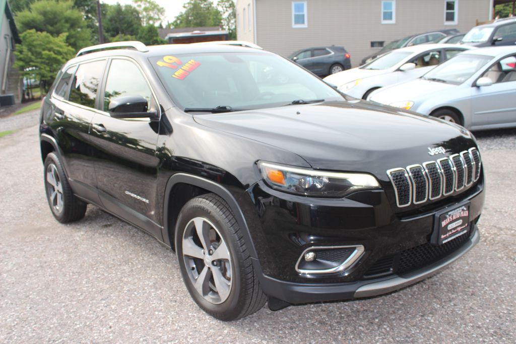 2019 Jeep Cherokee Image 3
