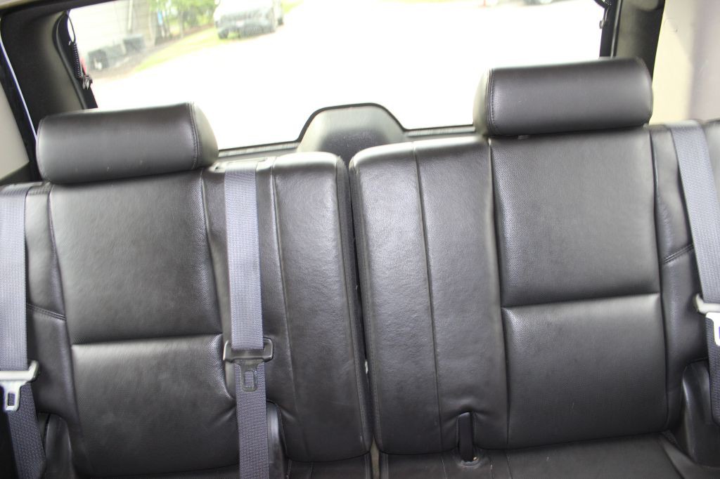 2011 GMC Yukon Image 14