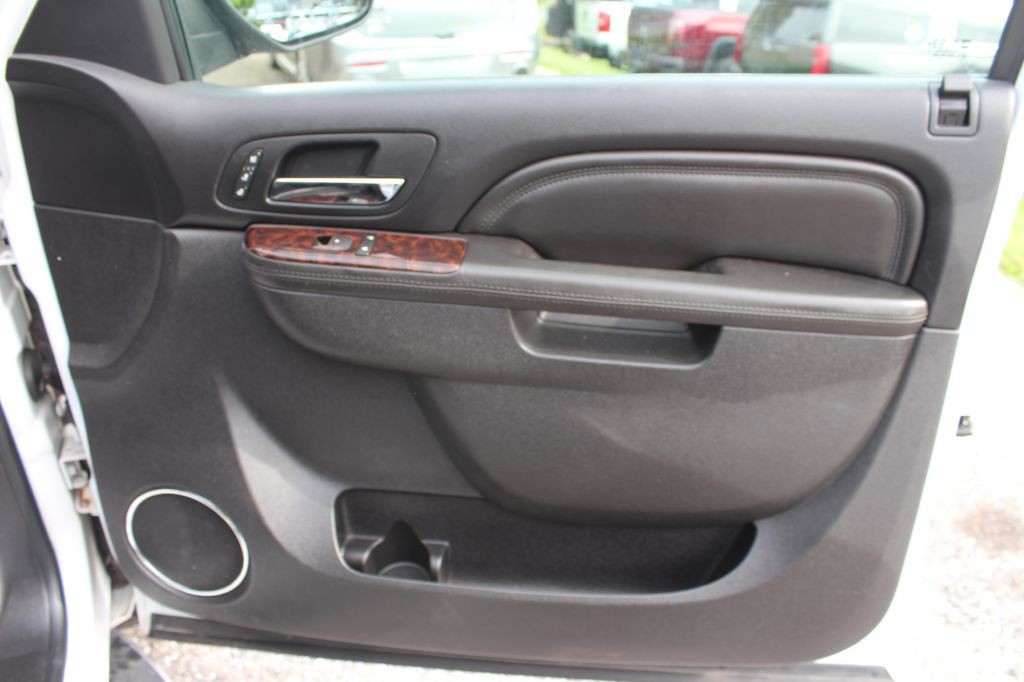 2011 GMC Yukon Image 19