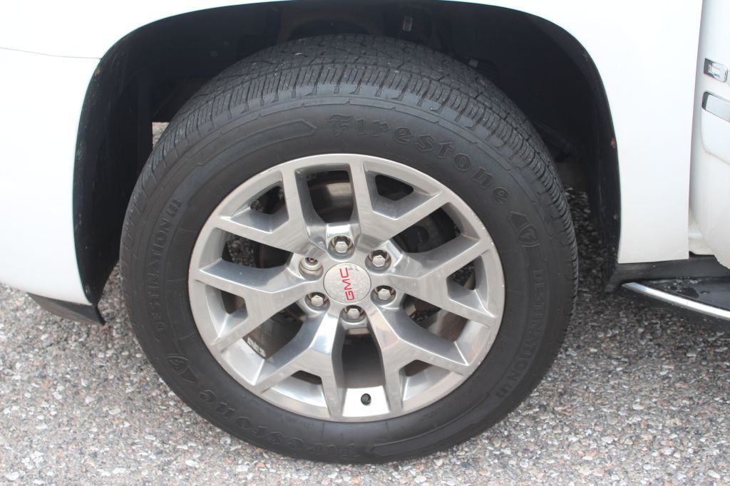 2011 GMC Yukon Image 28
