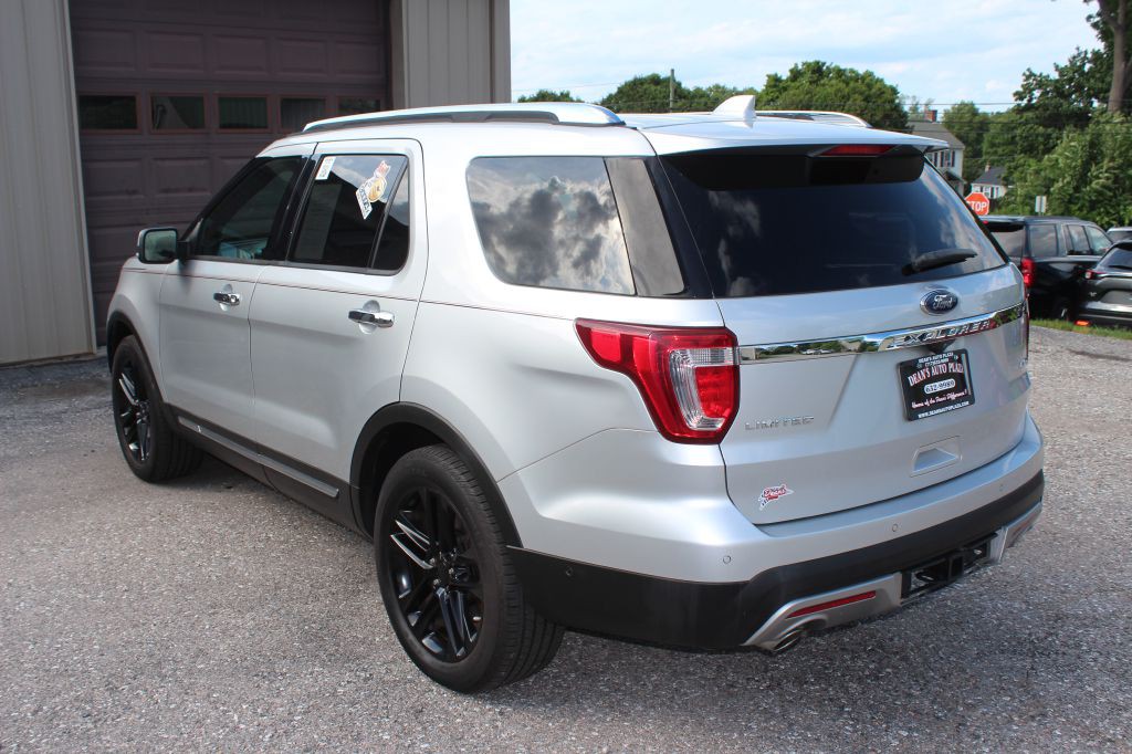 2017 Ford Explorer Image 7