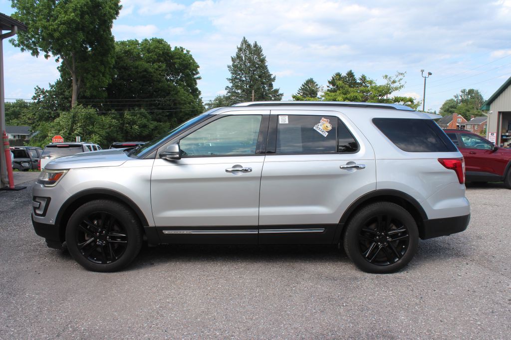2017 Ford Explorer Image 8